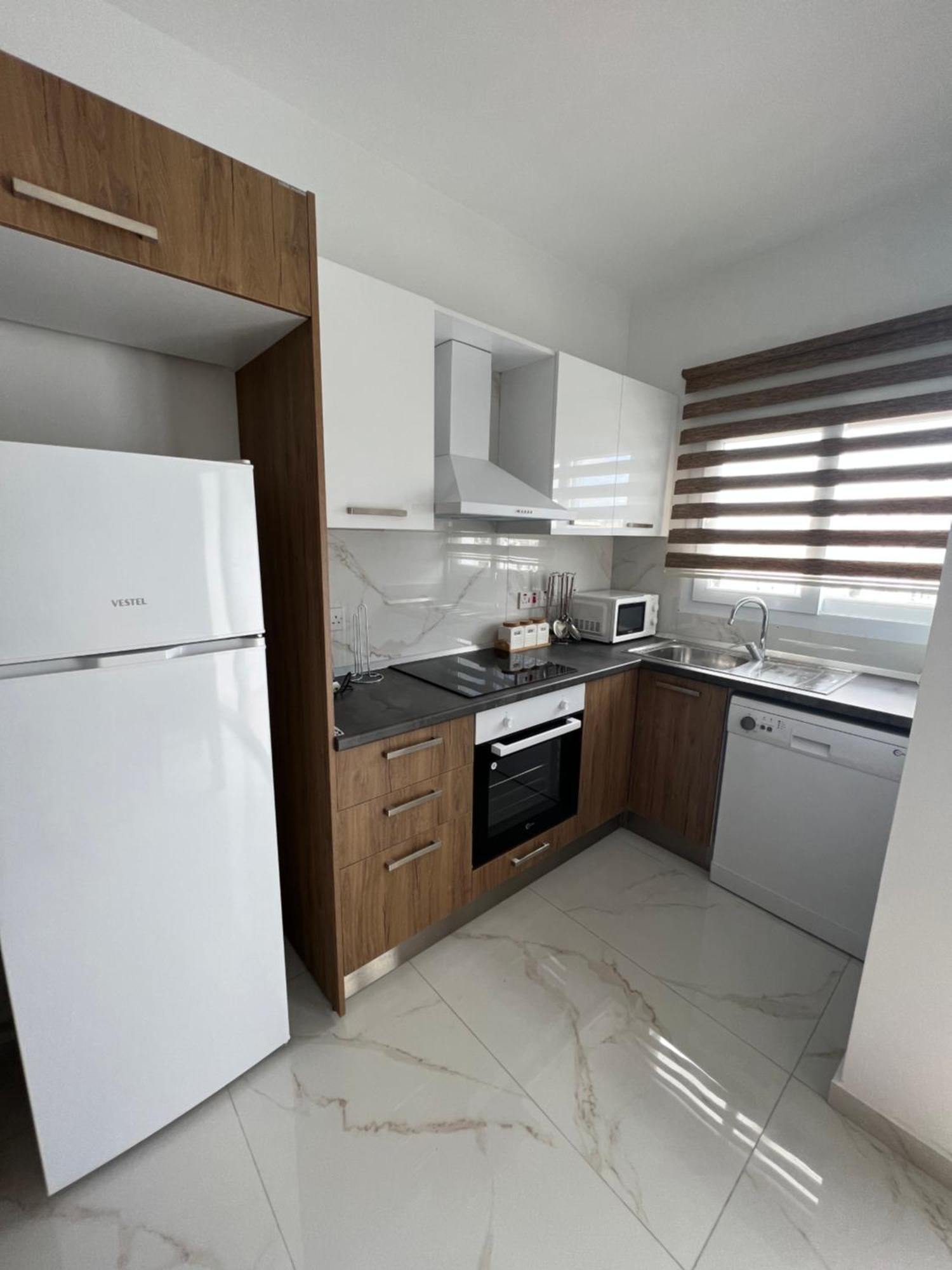 Tetris Apartment Spacious Comfortable Nicosia Room photo