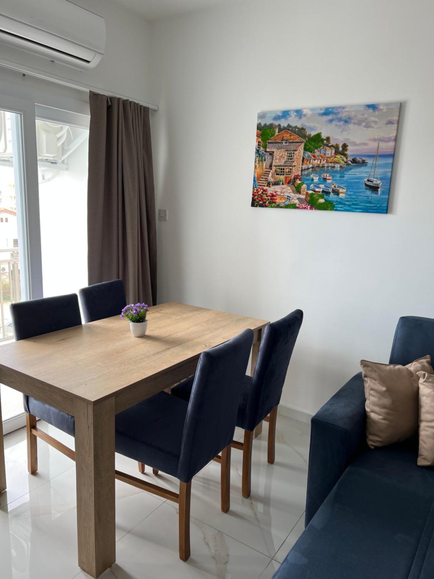 Tetris Apartment Spacious Comfortable Nicosia Room photo